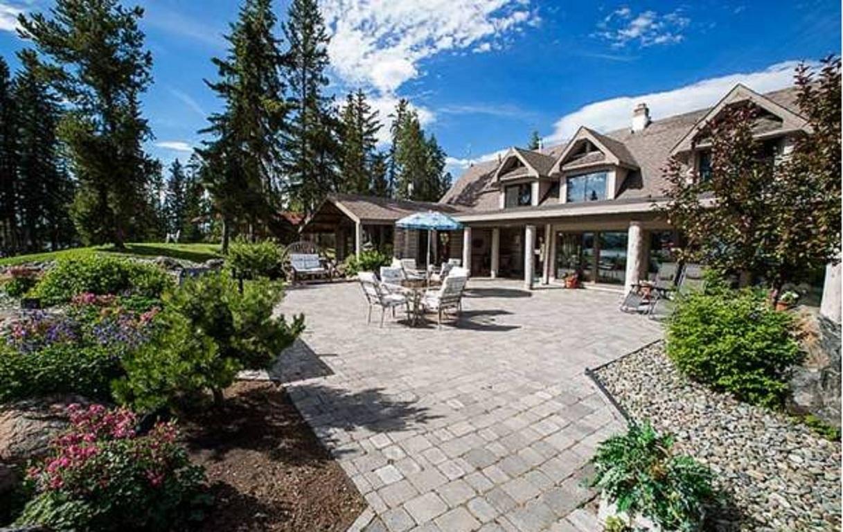 Retreat Wilderness Inn Nimpo Lake Buitenkant foto