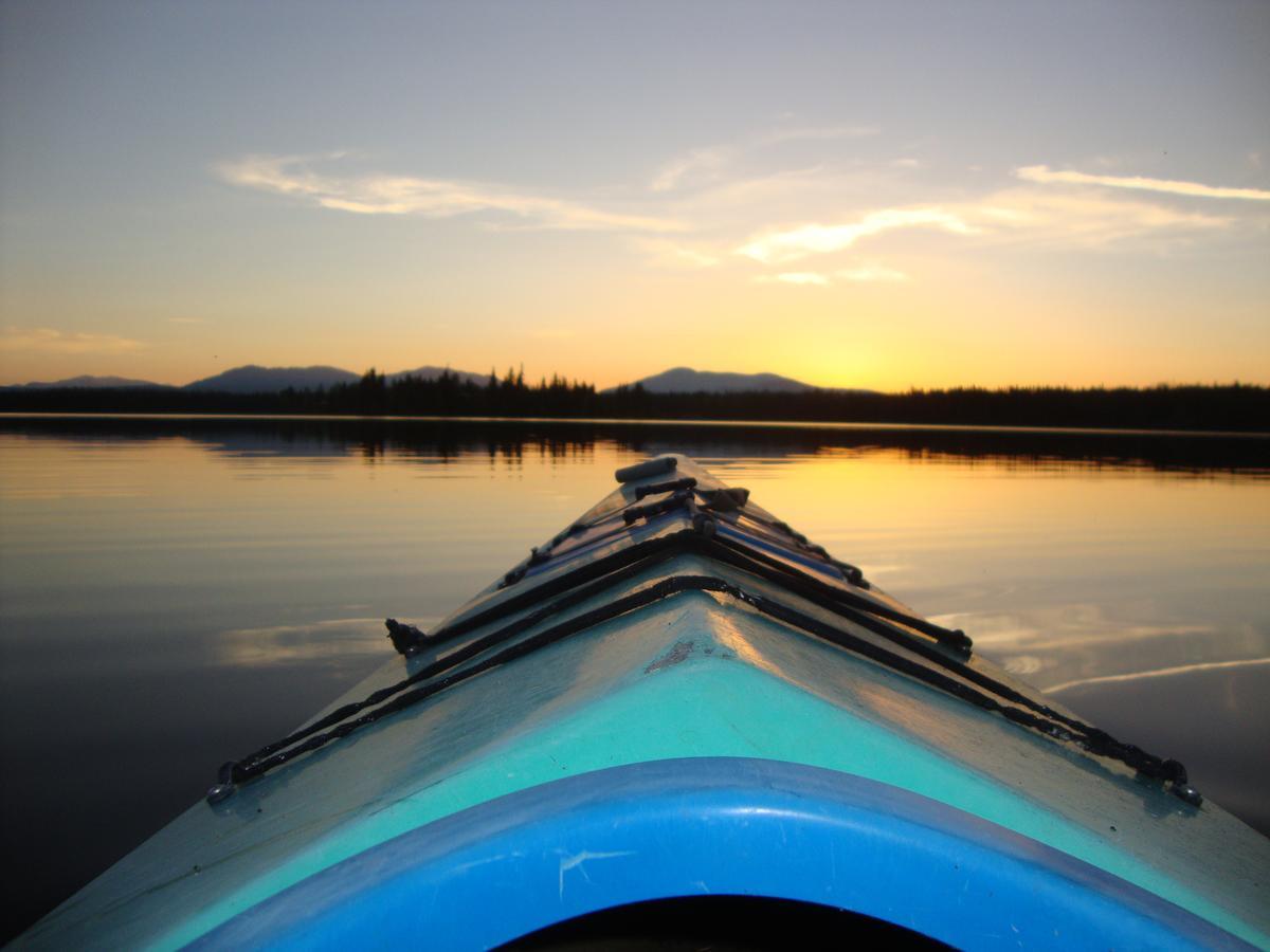 Retreat Wilderness Inn Nimpo Lake Buitenkant foto